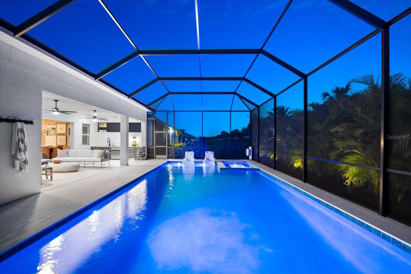 8163 REDONDA LOOP