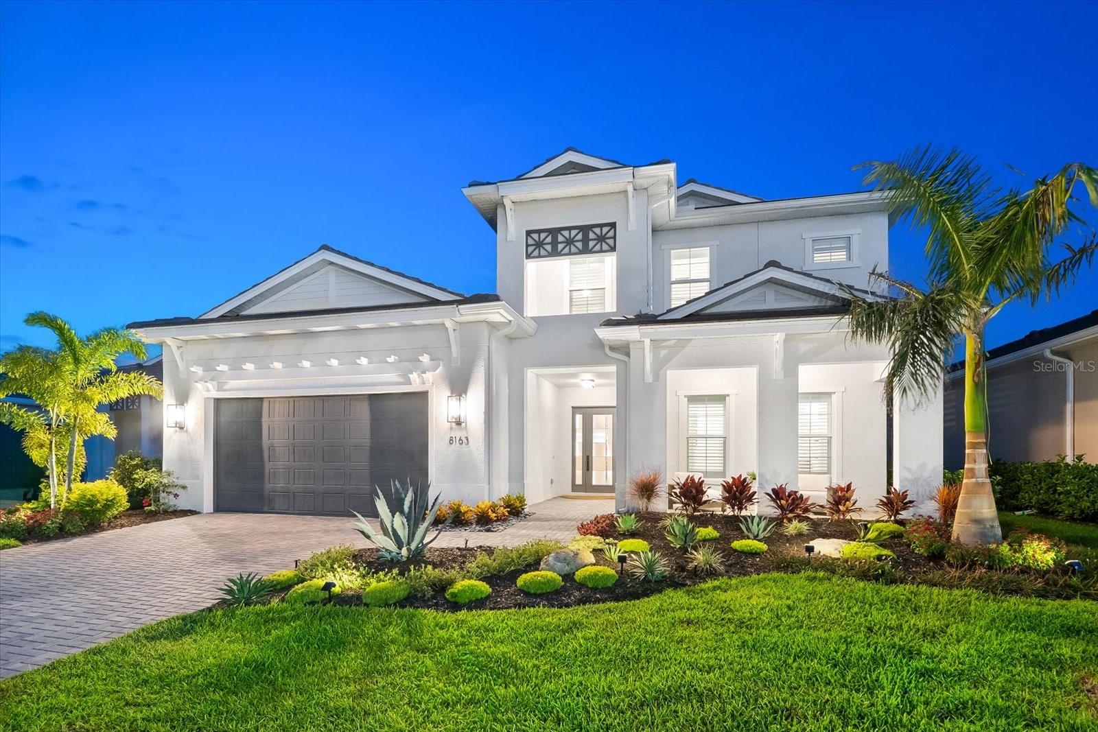 8163 REDONDA LOOP