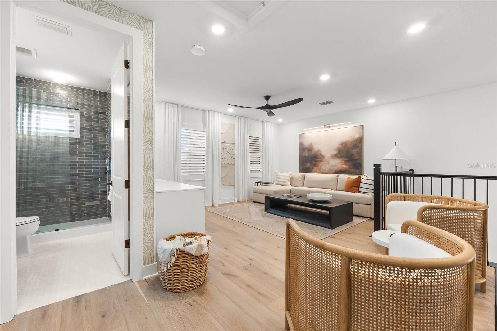 8163 REDONDA LOOP