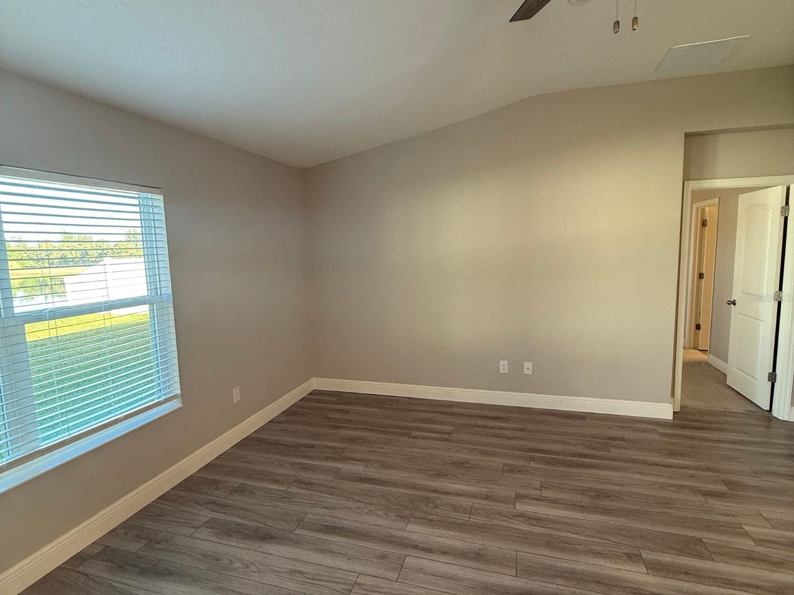 7326 34TH CT E