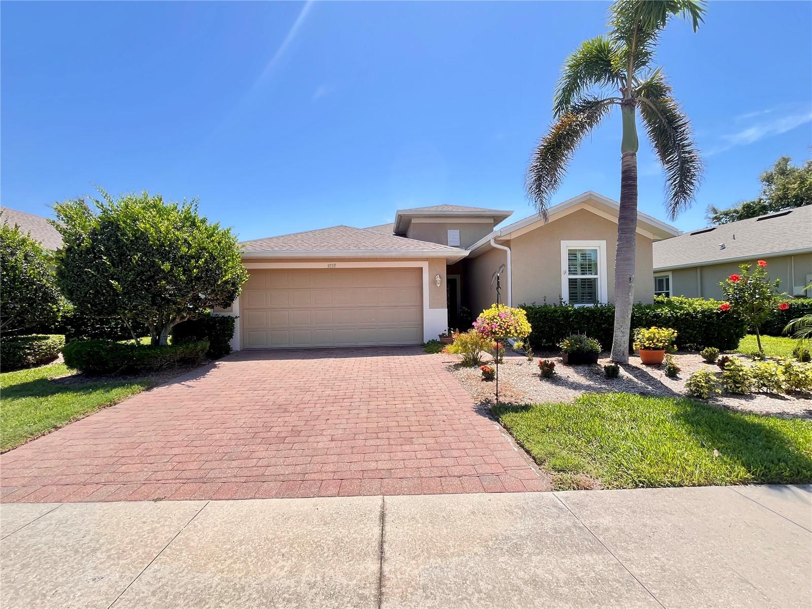 9118 COACHMAN DR