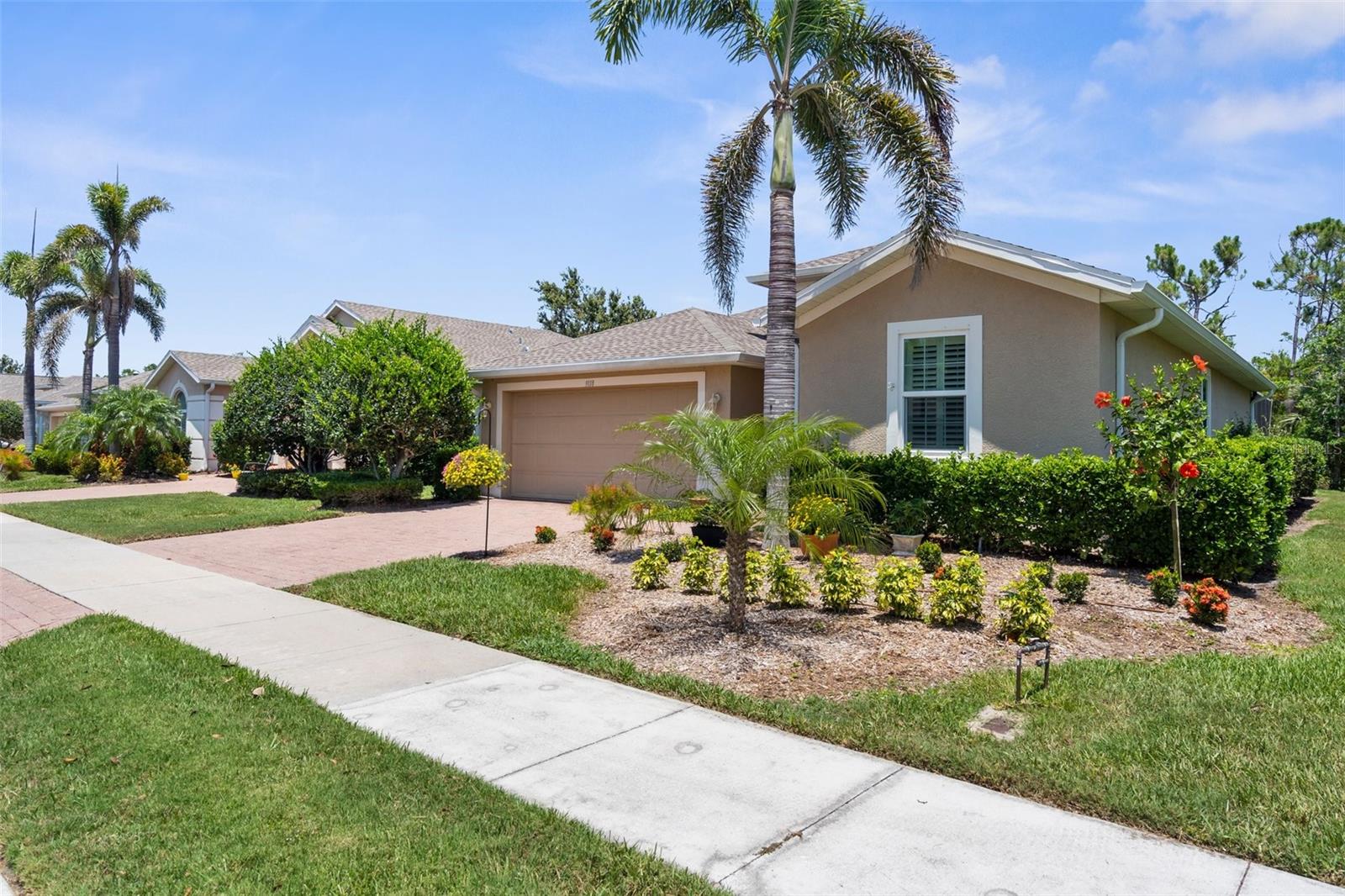 9118 COACHMAN DR