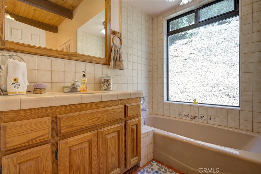 7660 Suey Creek Road