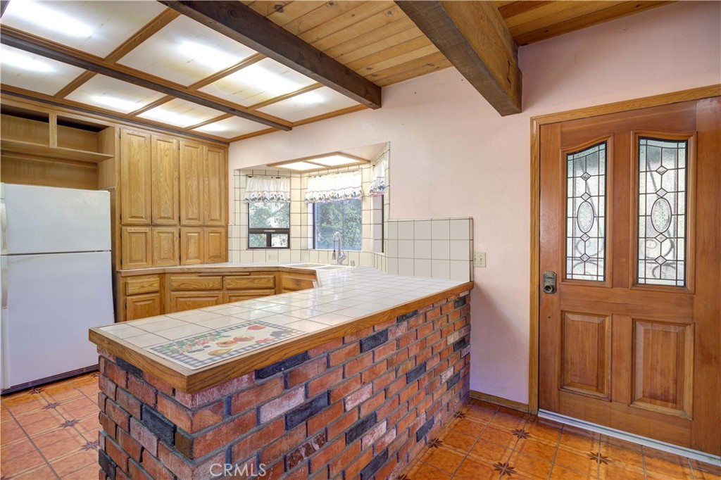 7660 Suey Creek Road