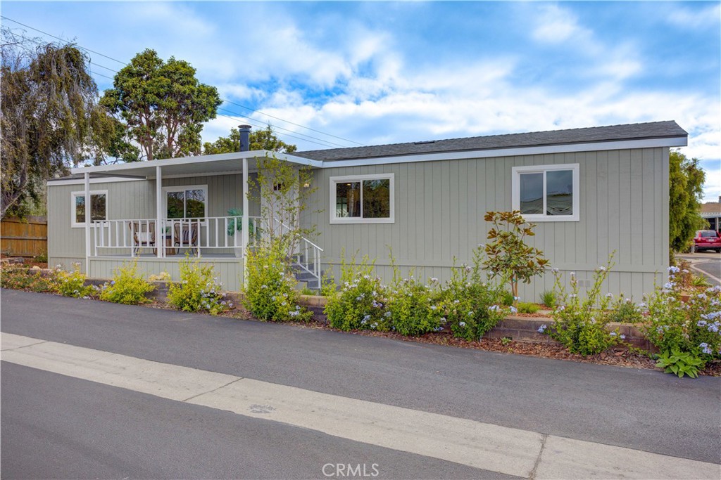 2550 Cienaga Street 4