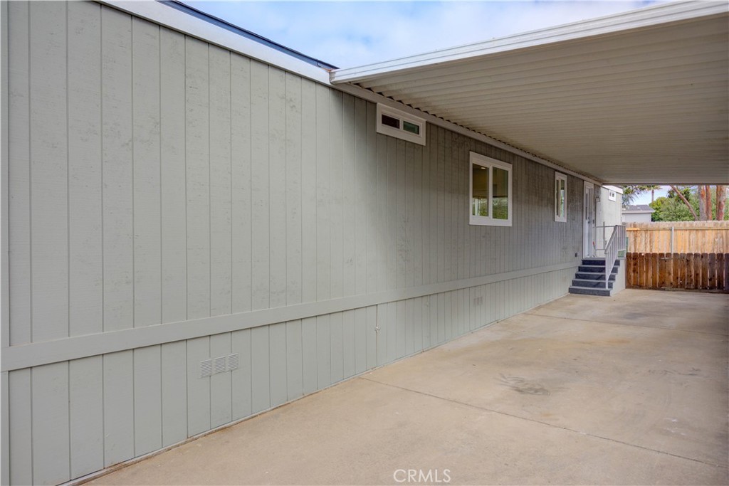 2550 Cienaga Street 4