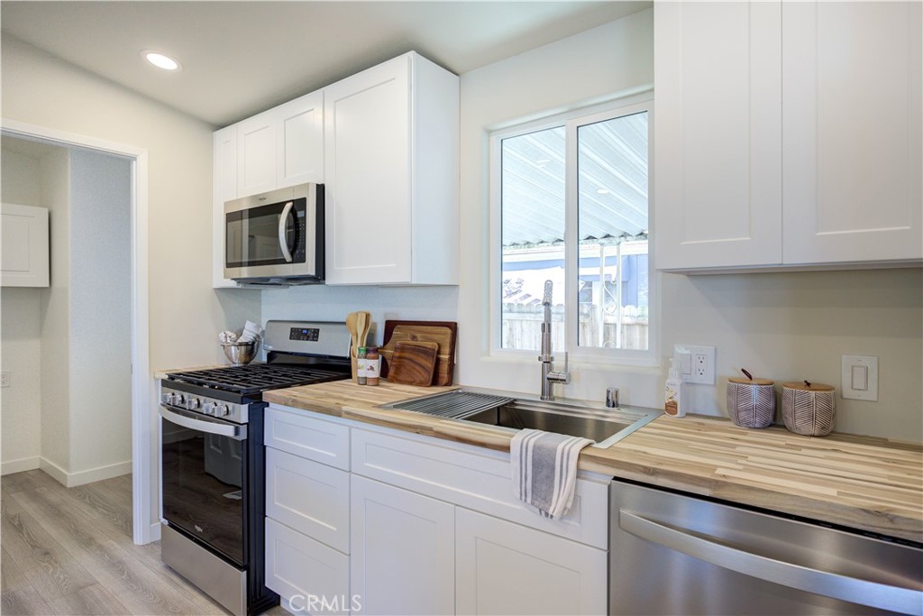 2550 Cienaga Street 4