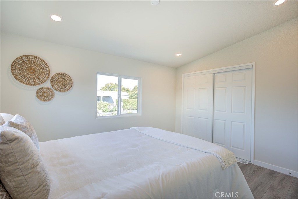 2550 Cienaga Street 4