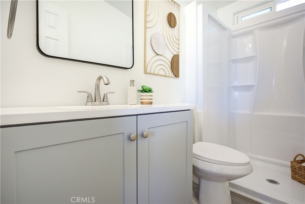 2550 Cienaga Street 4