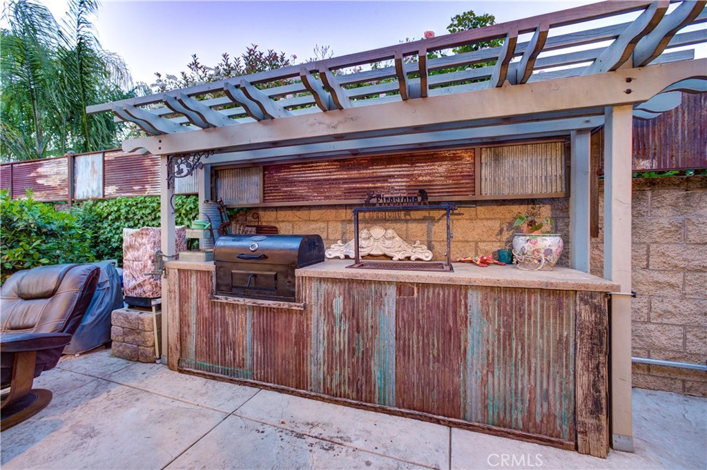 806 Vista Cerro Drive