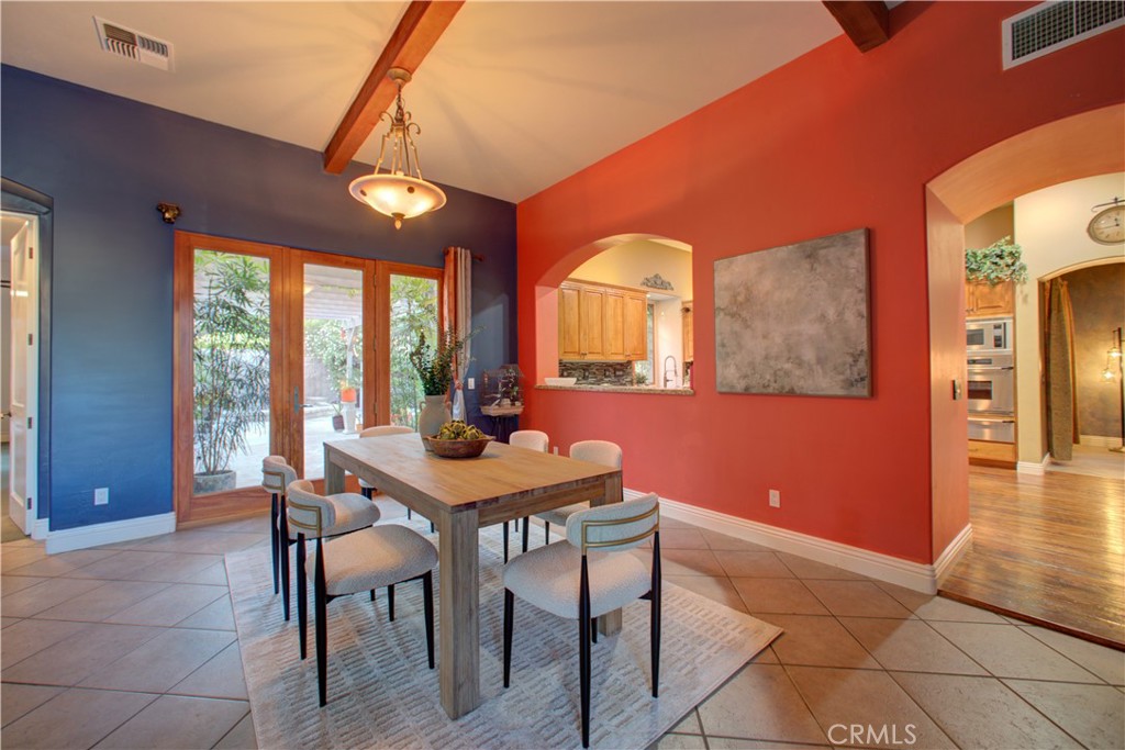806 Vista Cerro Drive