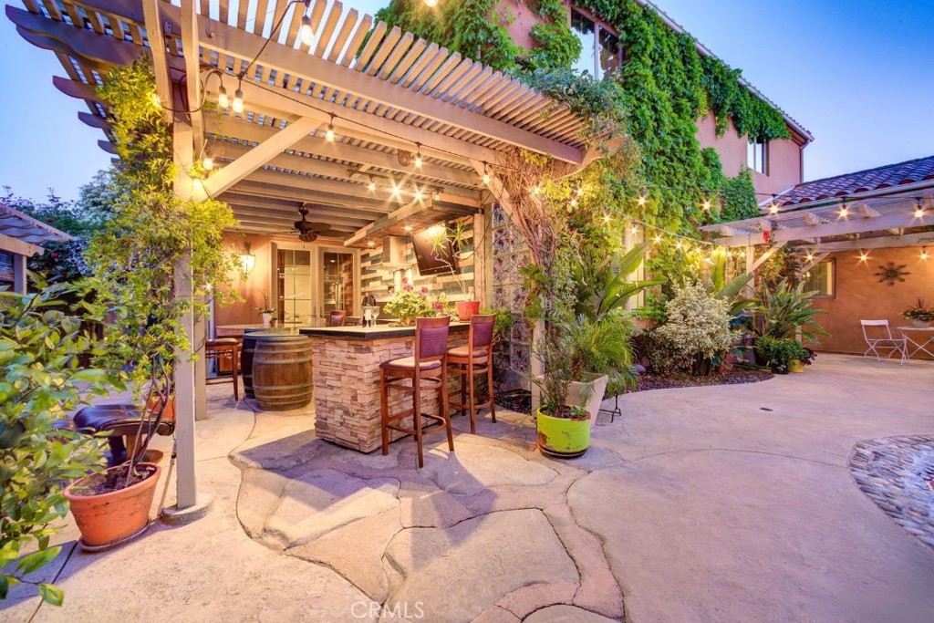 806 Vista Cerro Drive