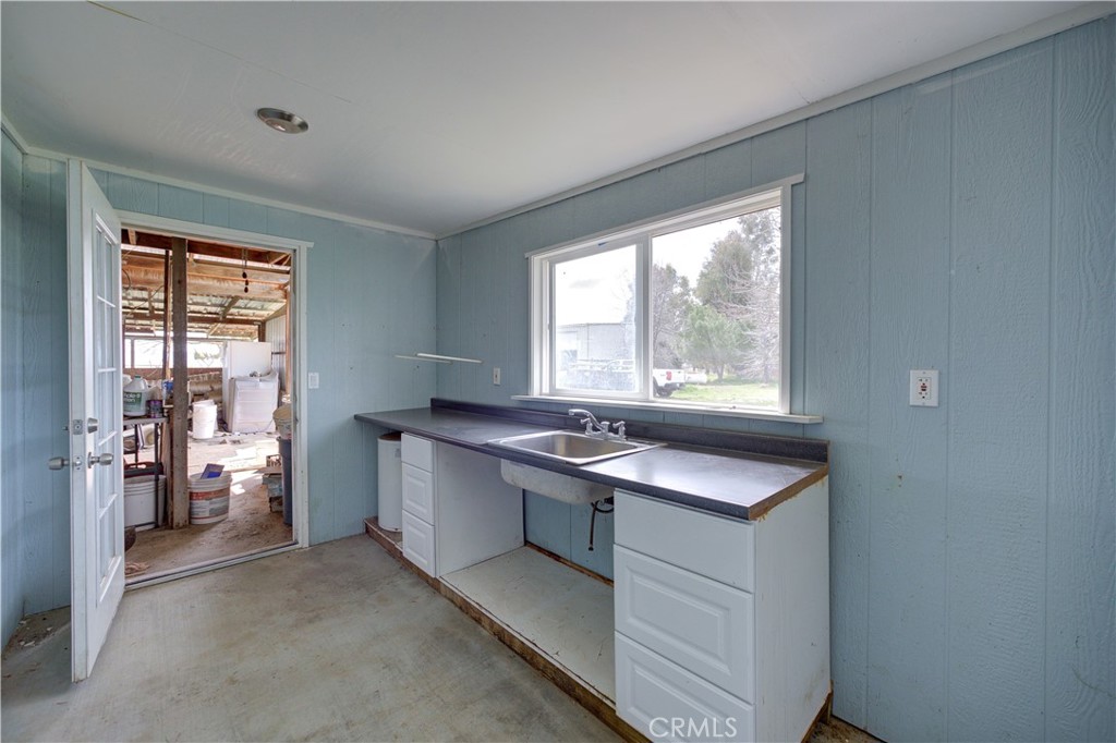8888 Carrisa Highway