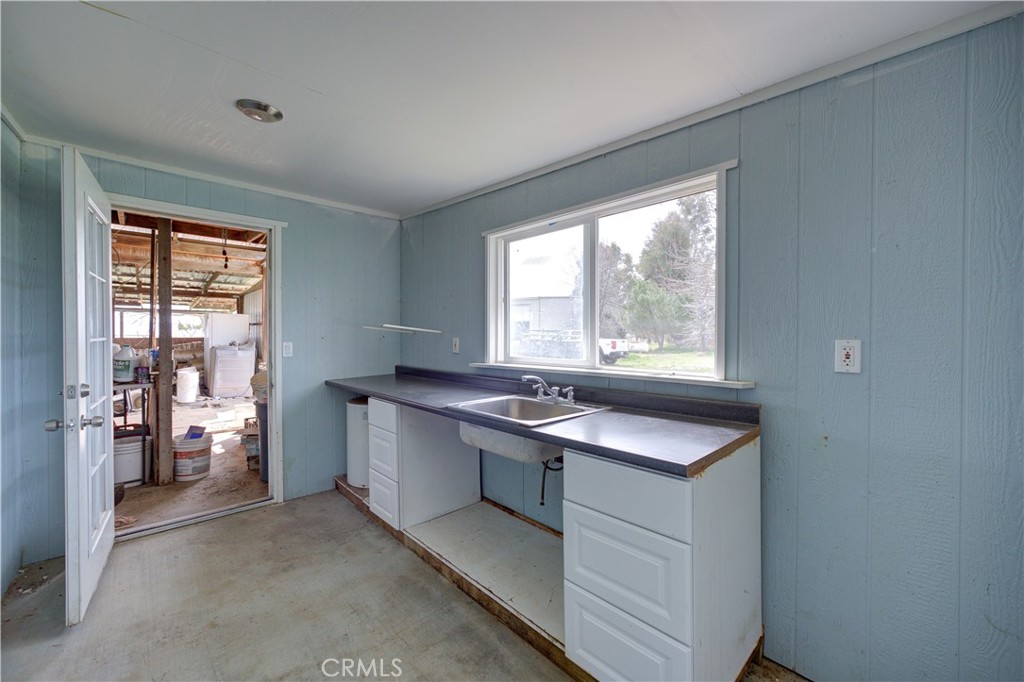 8888 Carrisa Highway