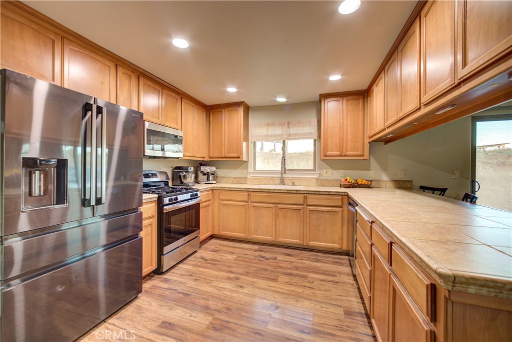 1690 Buck Way