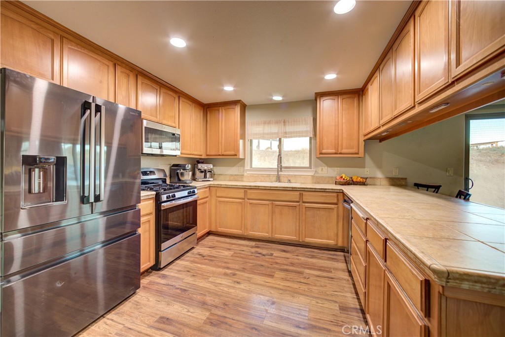 1690 Buck Way