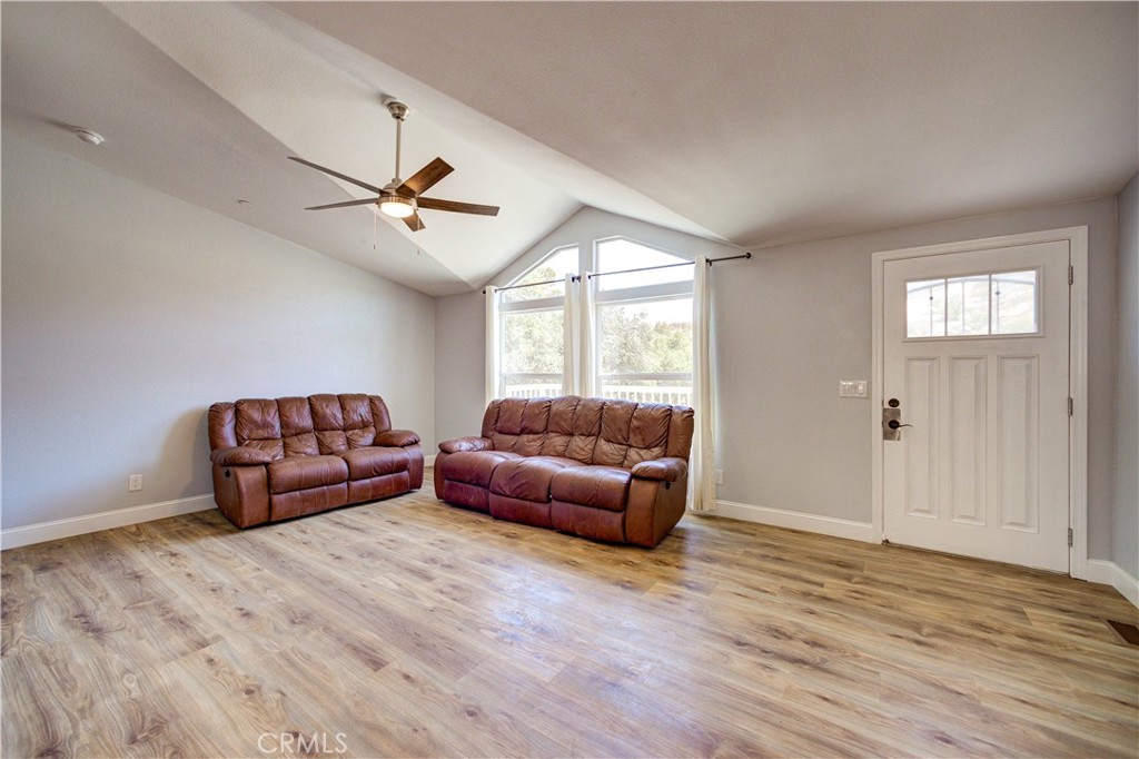 4920 Ranchita Vista Way