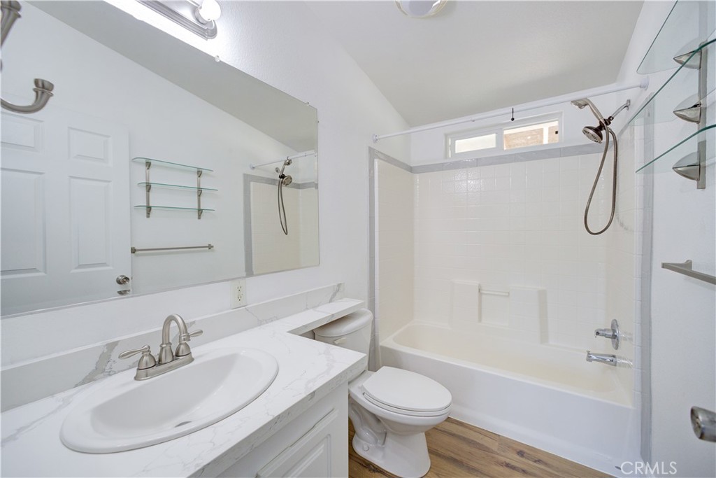 4920 Ranchita Vista Way