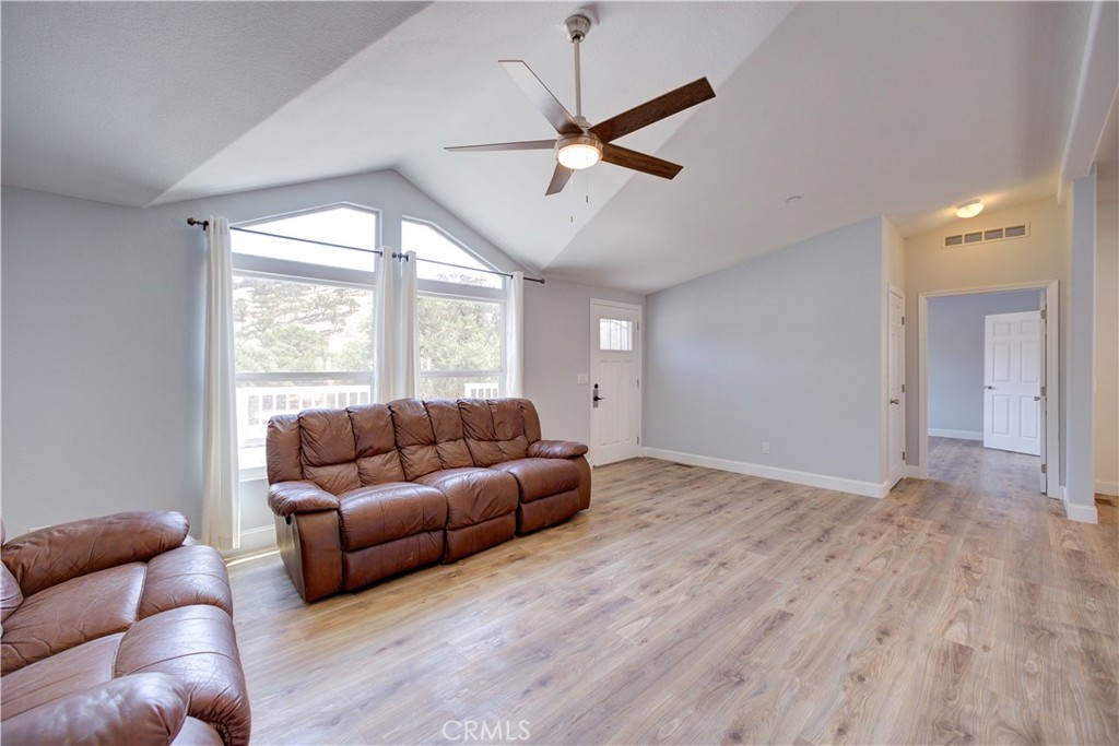 4920 Ranchita Vista Way