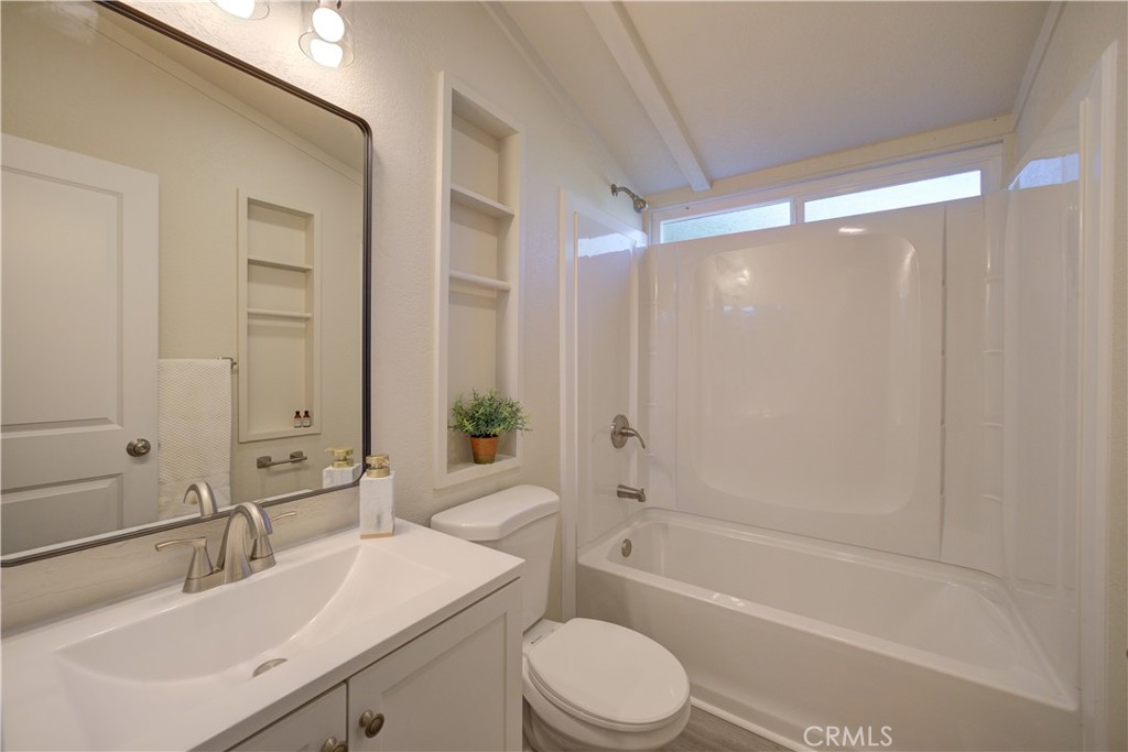 37 Via Santa Barbara 37