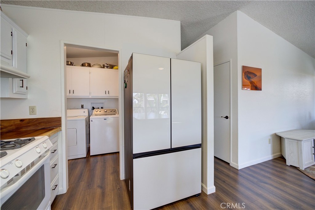 519 W Taylor Street 298C