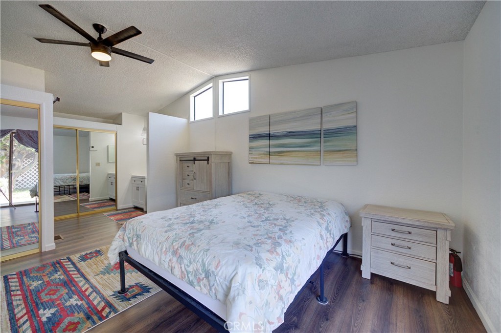 519 W Taylor Street 298C