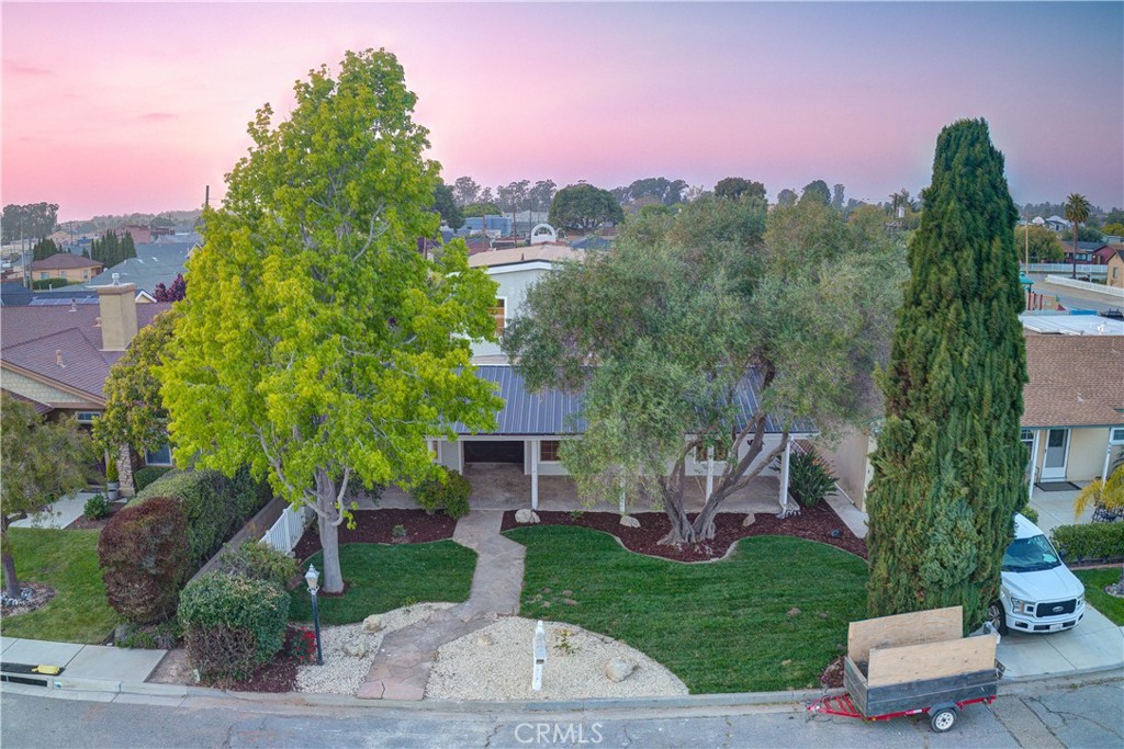 225 Soares Avenue