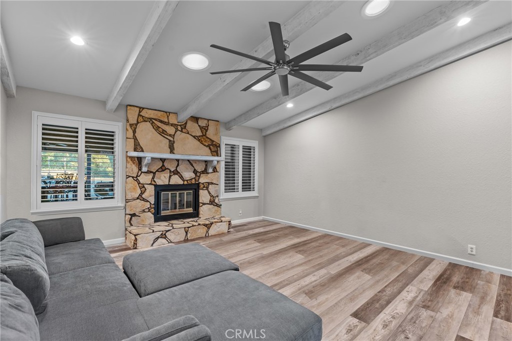 1856 Southfork Place