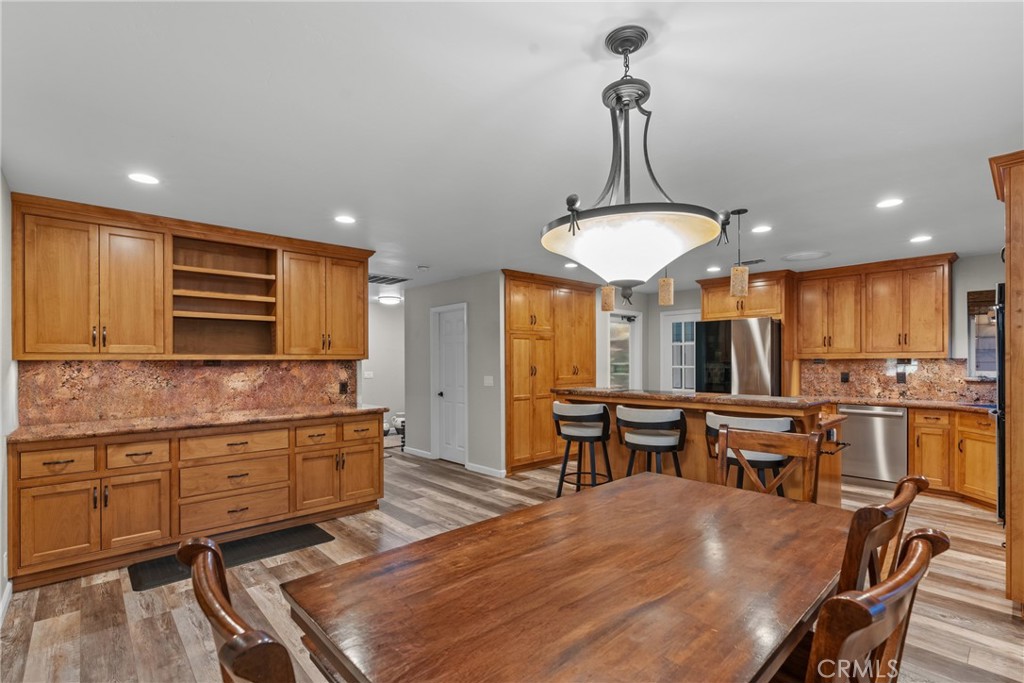 1856 Southfork Place