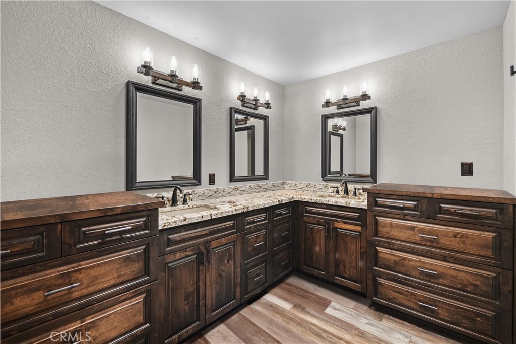 1856 Southfork Place