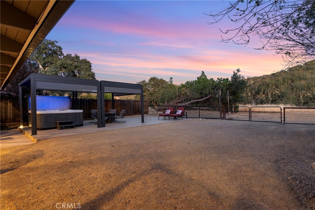 1856 Southfork Place