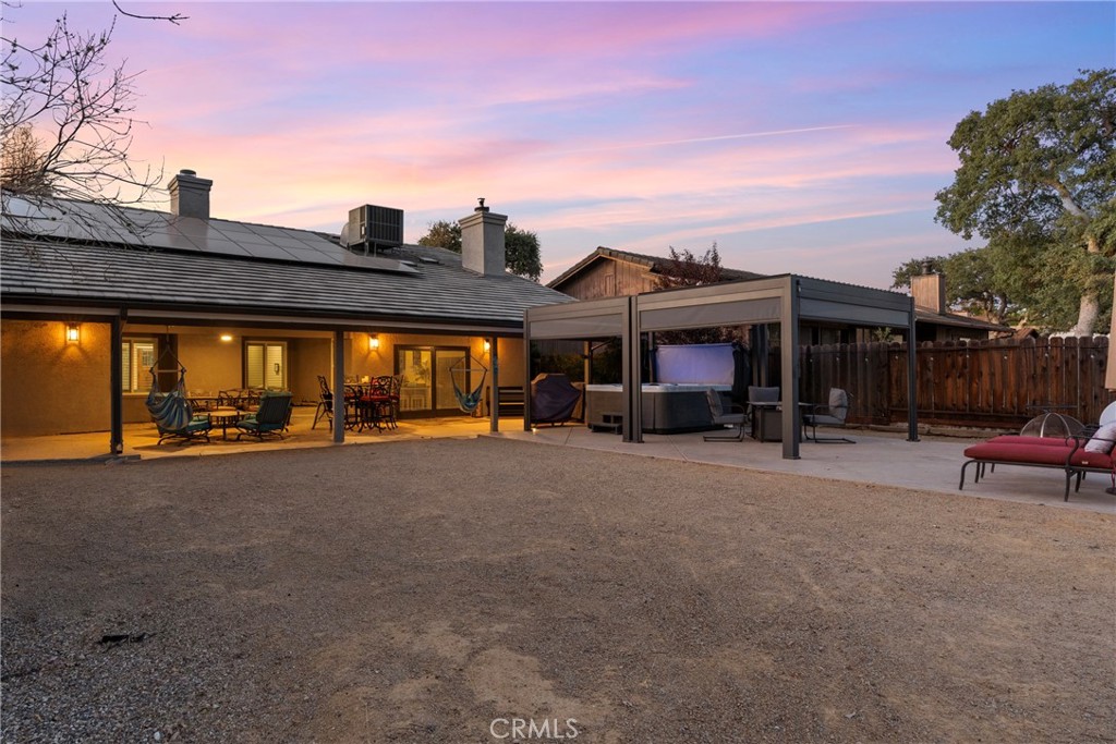 1856 Southfork Place