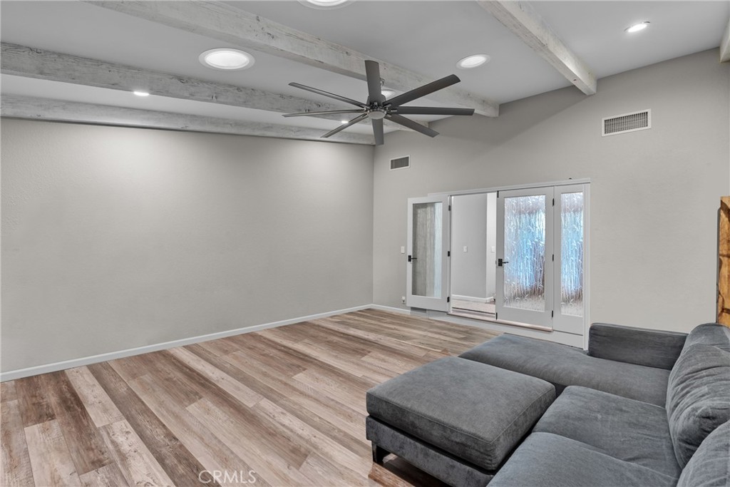 1856 Southfork Place