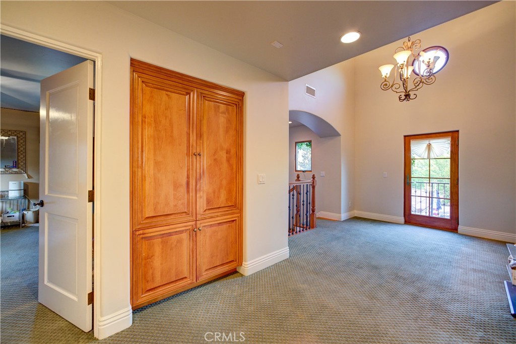 806 Vista Cerro Drive