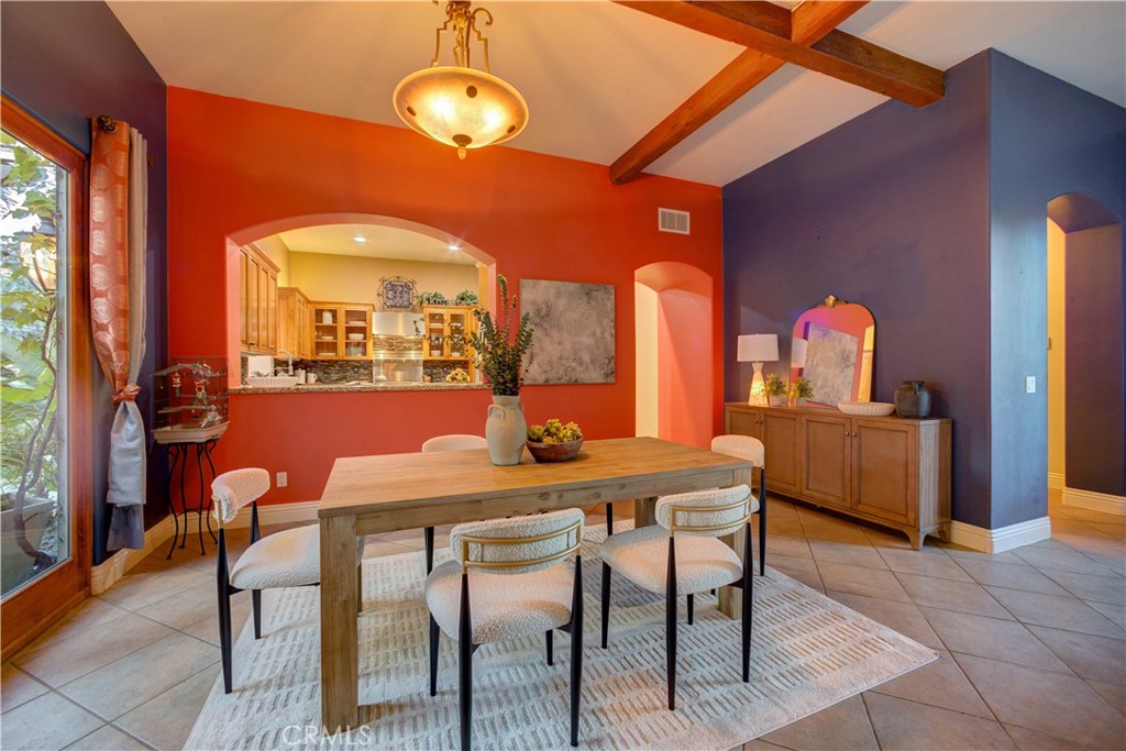 806 Vista Cerro Drive