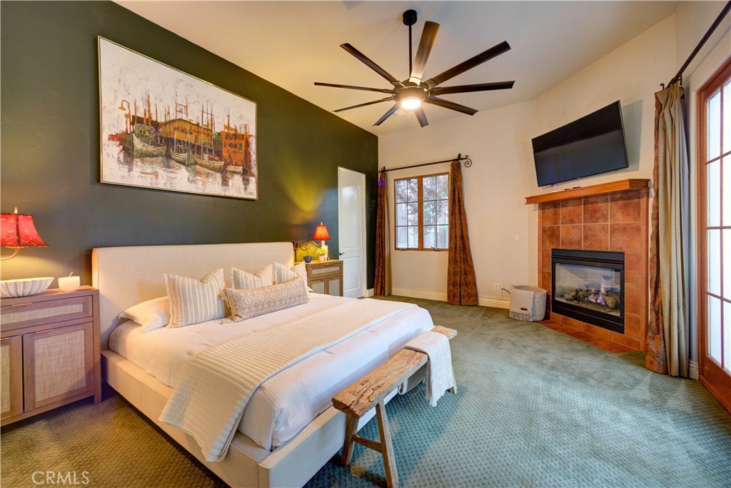 806 Vista Cerro Drive