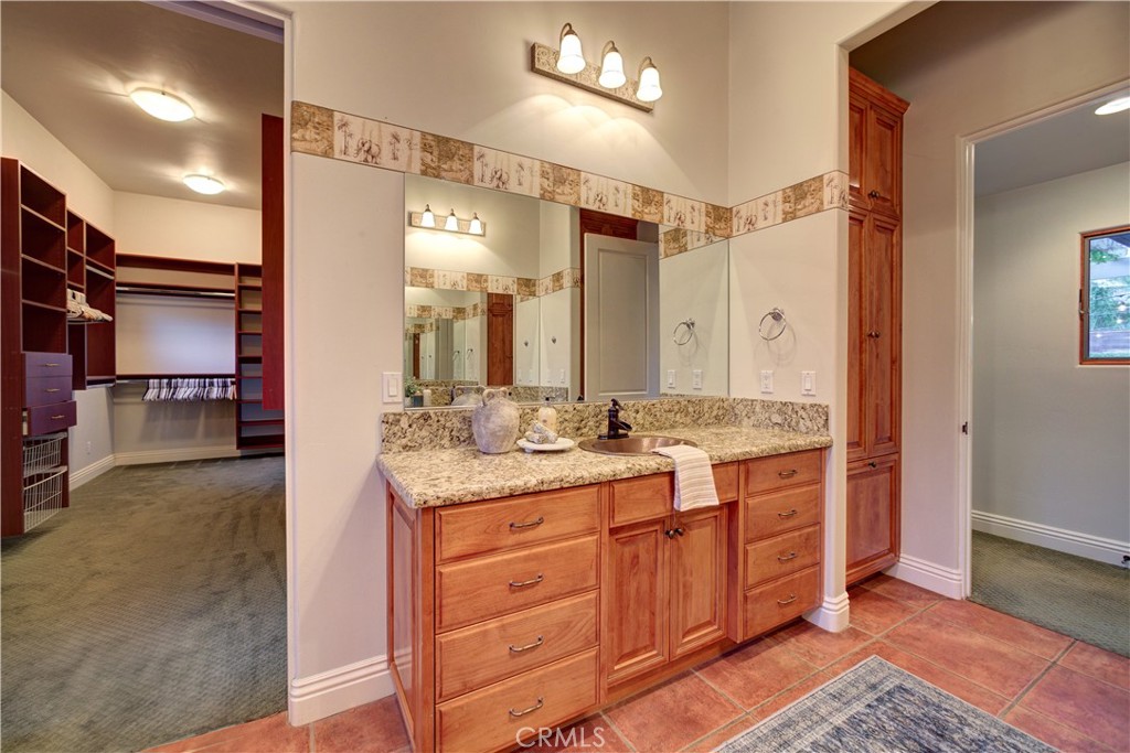 806 Vista Cerro Drive