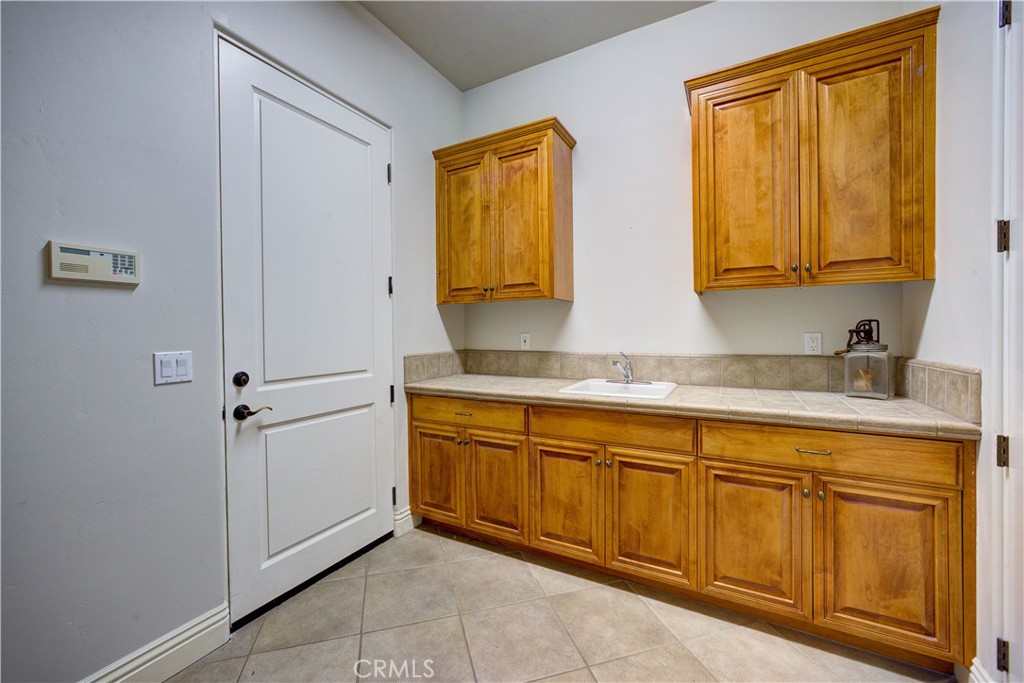 806 Vista Cerro Drive