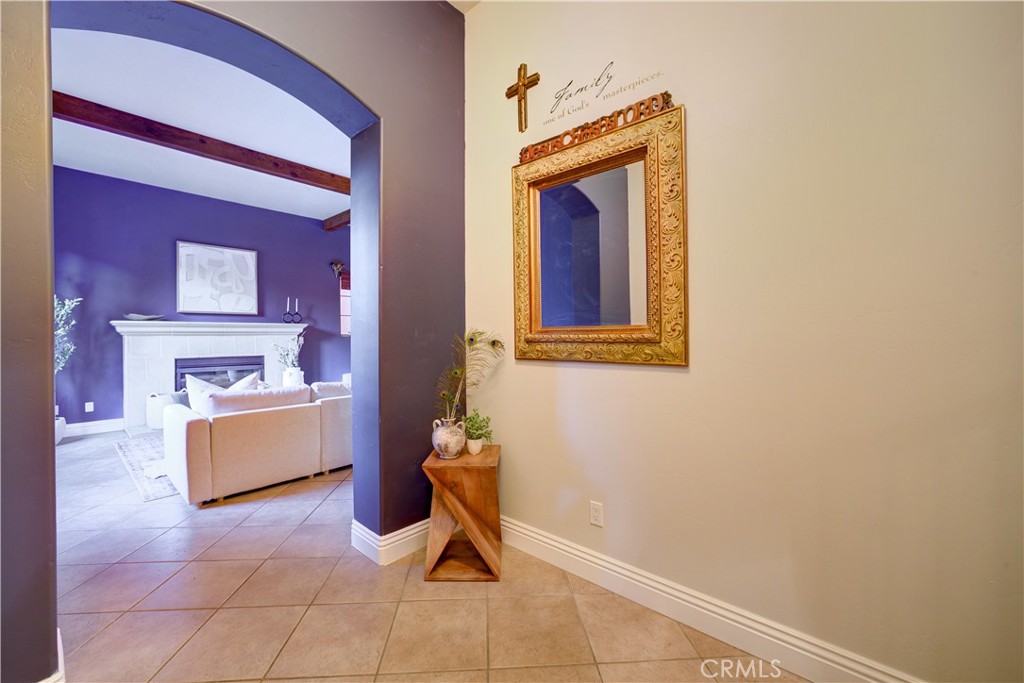 806 Vista Cerro Drive