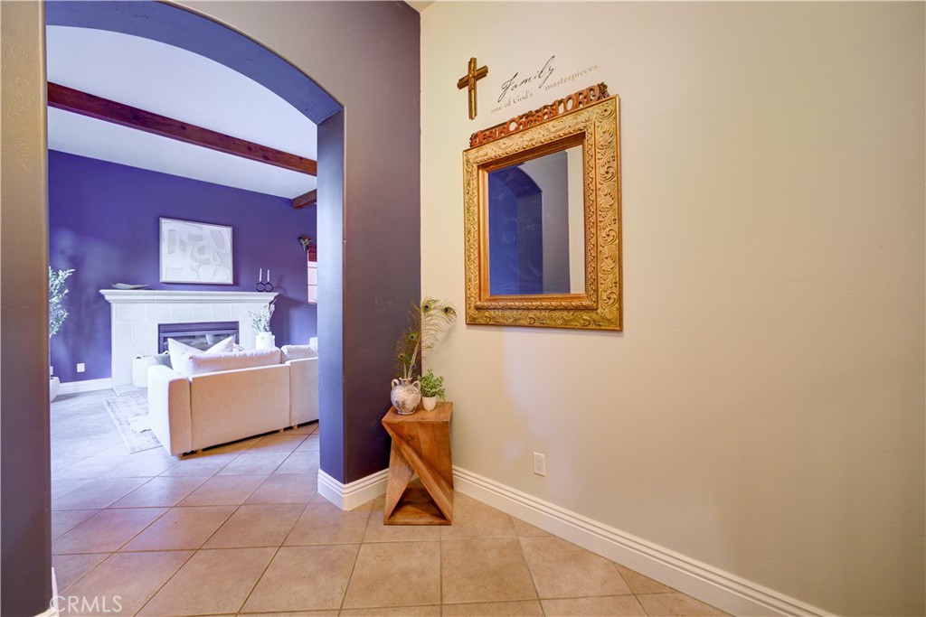 806 Vista Cerro Drive