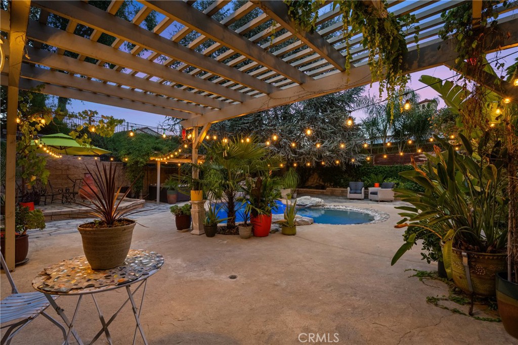 806 Vista Cerro Drive