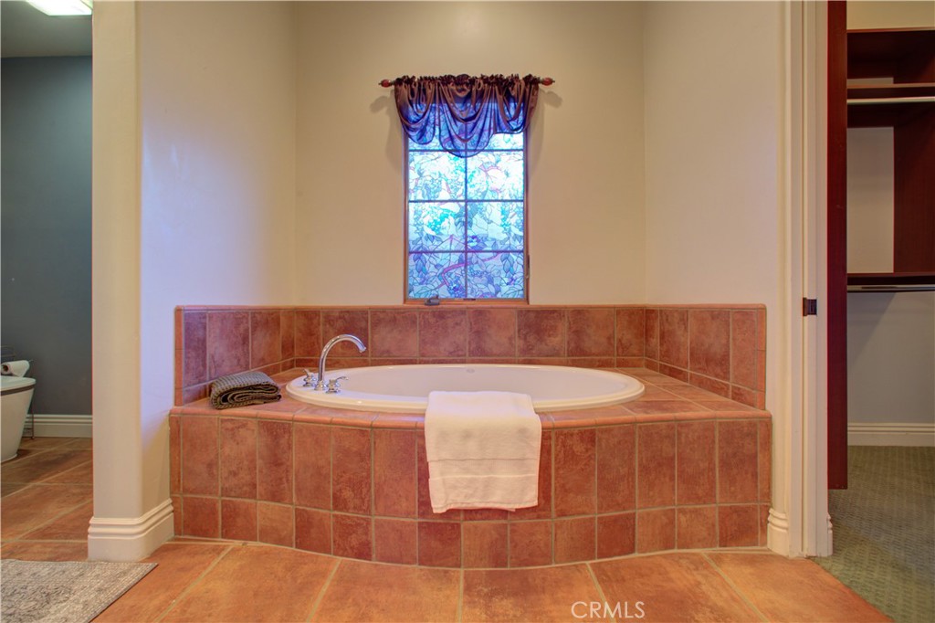 806 Vista Cerro Drive