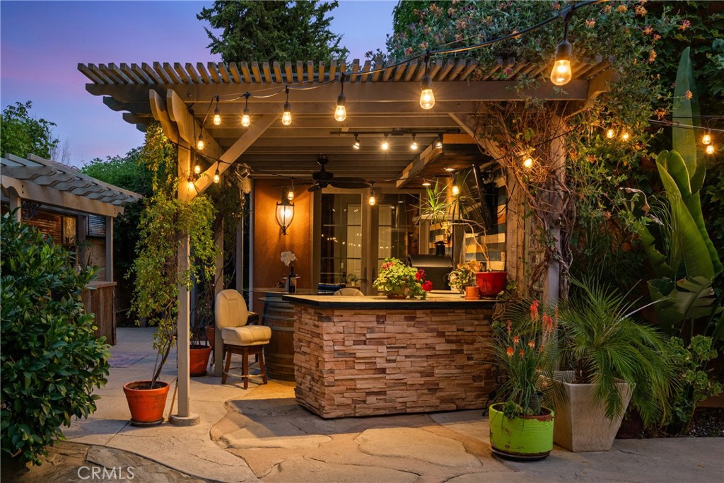 806 Vista Cerro Drive