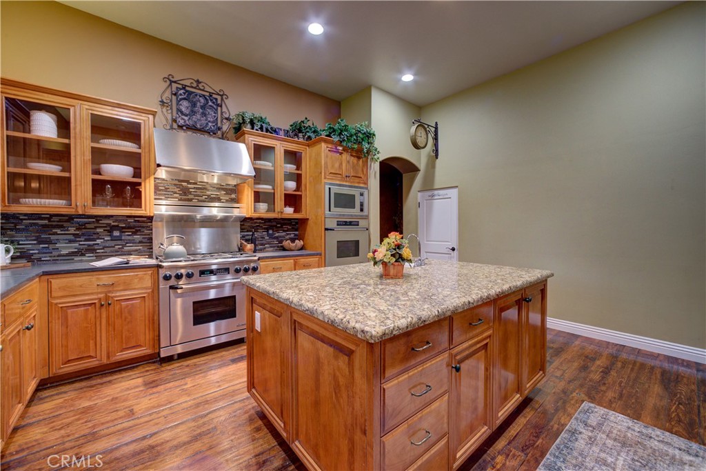 806 Vista Cerro Drive