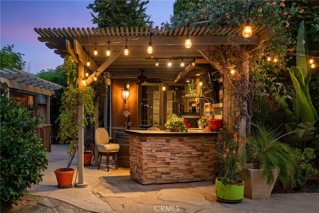 806 Vista Cerro Drive