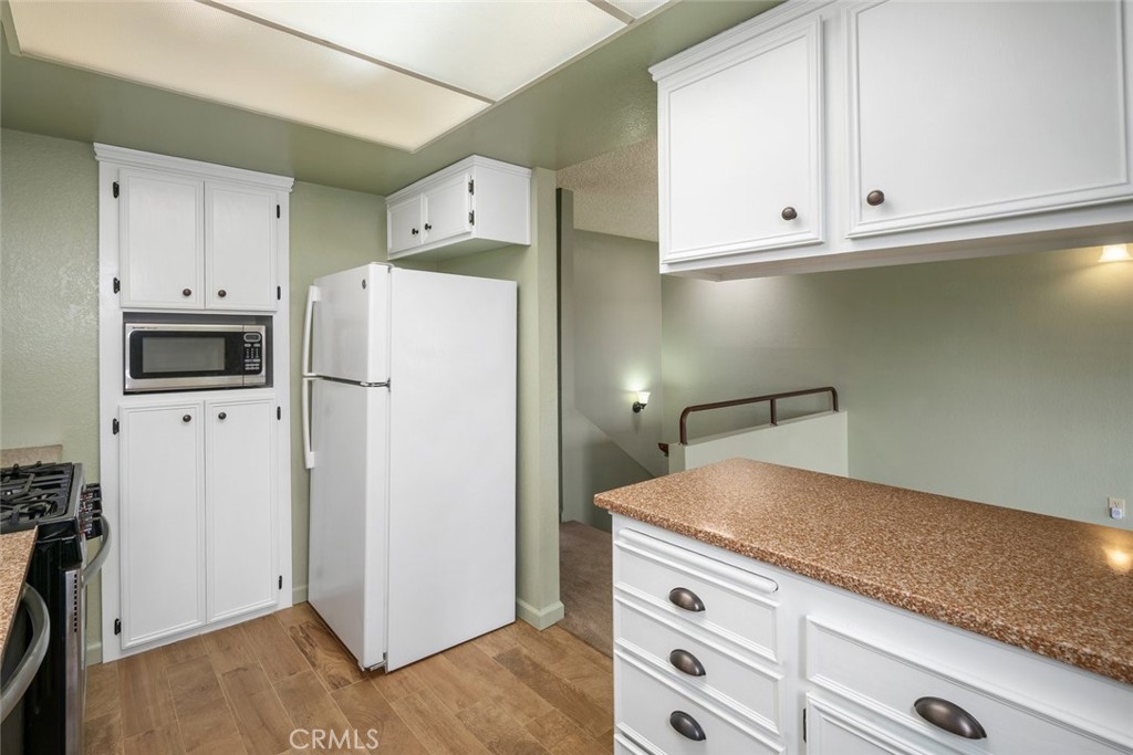 2048 Lost Oak Drive A