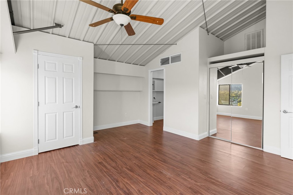 14790 Round Mountain