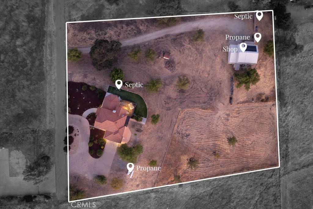 14790 Round Mountain