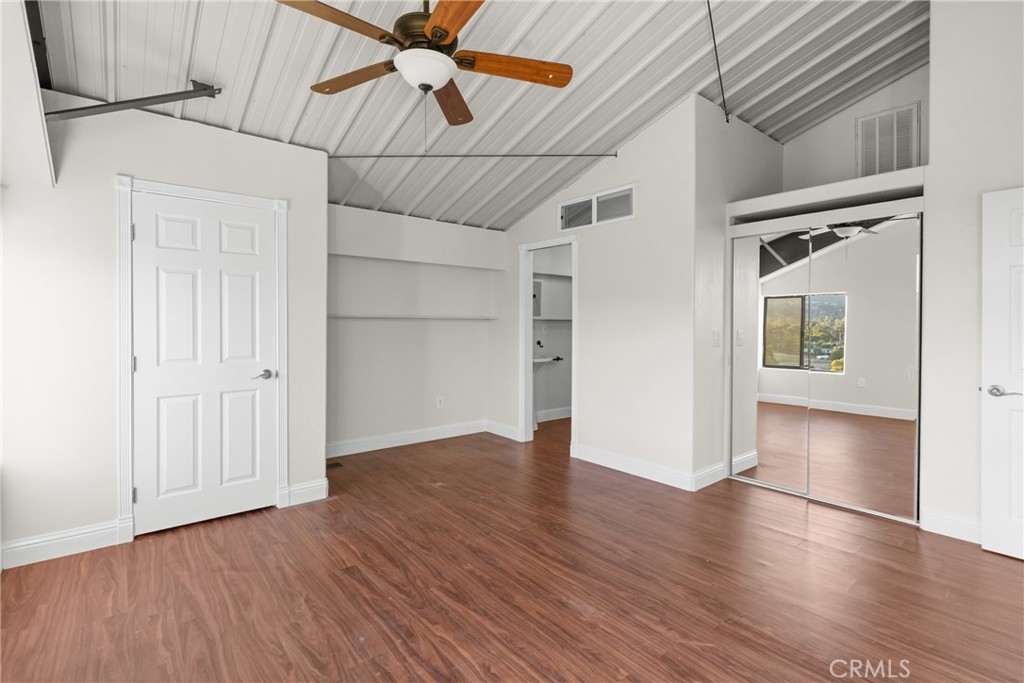 14790 Round Mountain