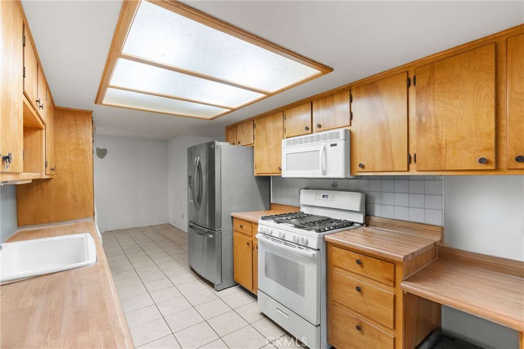 1824 Shepherd Drive